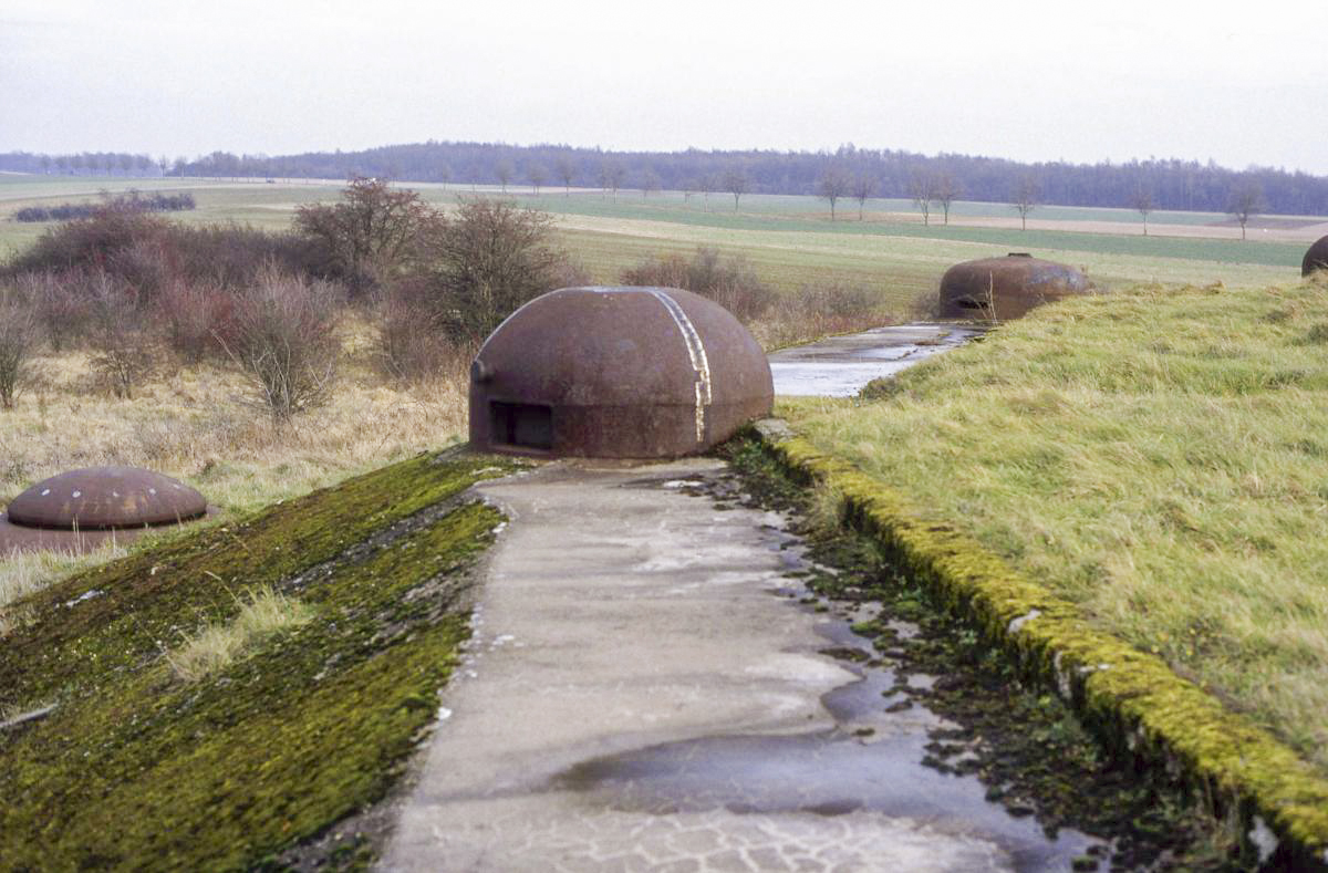 Ligne Maginot - BOIS DU FOUR - A5 - (Ouvrage d'infanterie) - Cloches et tourelle - Valentin Hemmert