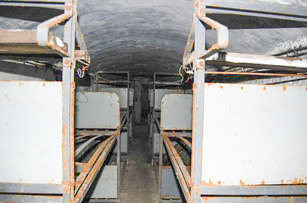 Ligne Maginot - ANCIEN CAMP - (Abri) - Chambre - dortoir - Michal Prasil