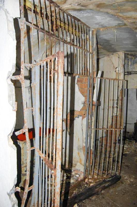 Ligne Maginot - NORD OUEST DE FONTVIVE (NOF) - (Abri) - Cellule HT - Michal Prasil