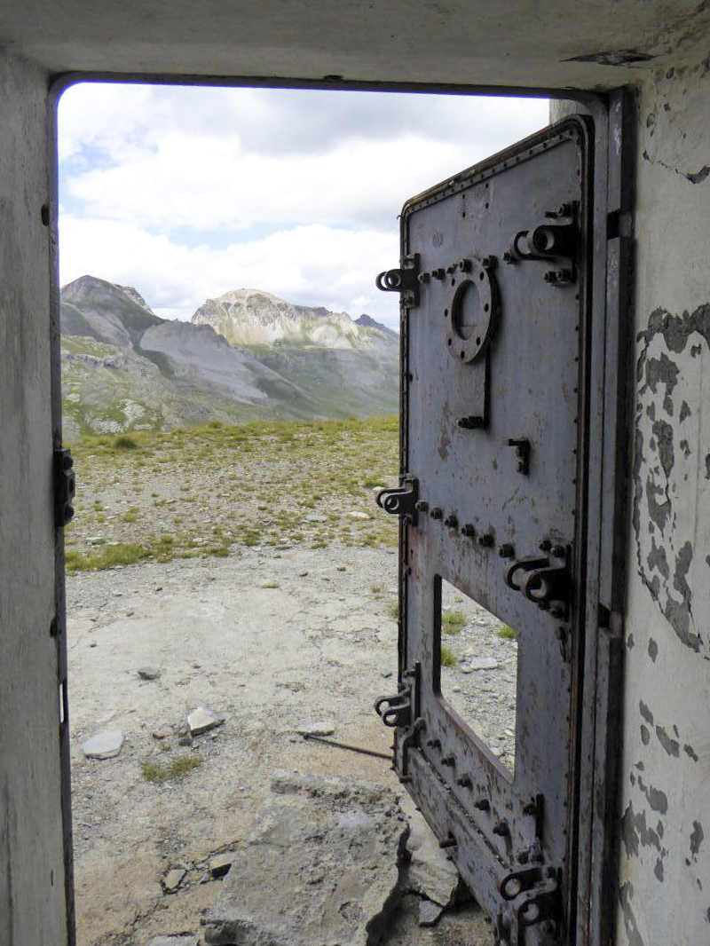 Ligne Maginot - GRANGES COMMUNES - (Ouvrage d'infanterie) - Bloc 1 - ELLENA-CUNY