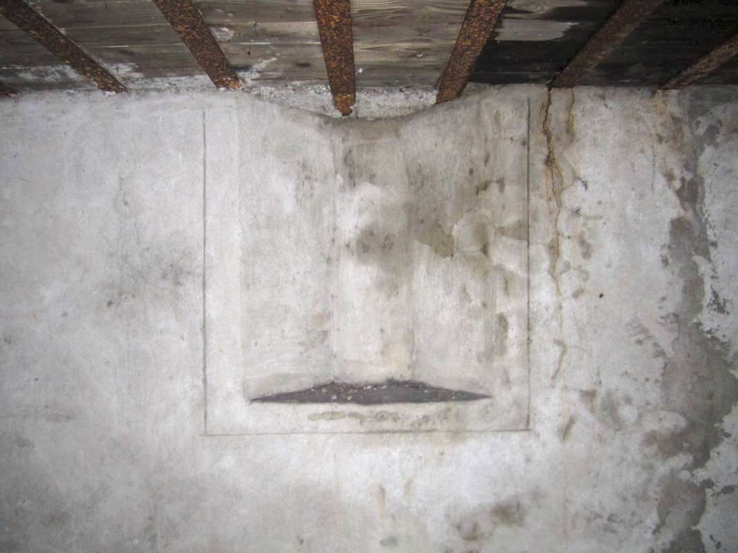 Ligne Maginot - 3 - UNTERJAEGERHOF - ROUTE DU WALDHOF - (Casemate d'infanterie - Simple) - Chambrée ou PC, niche pour lampe à pétrole - Les Gardiens du Rhin