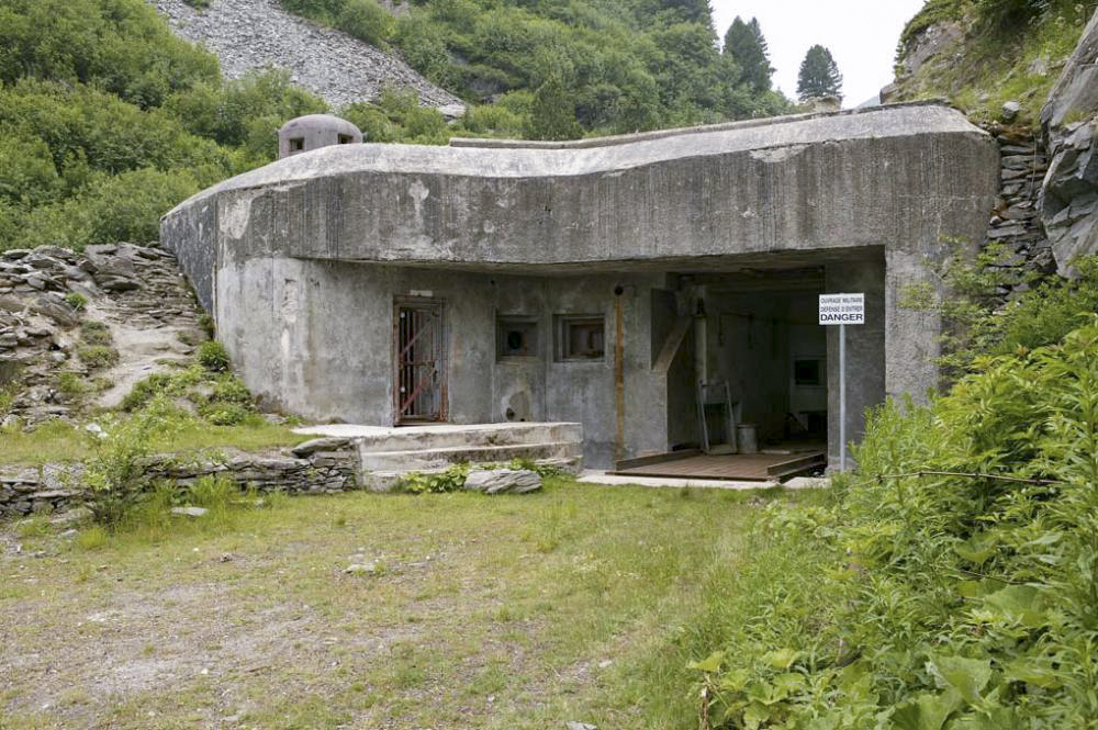 Ligne Maginot - LAVOIR - (Ouvrage d'artillerie) - Entrée munitions - ZEIG Marc