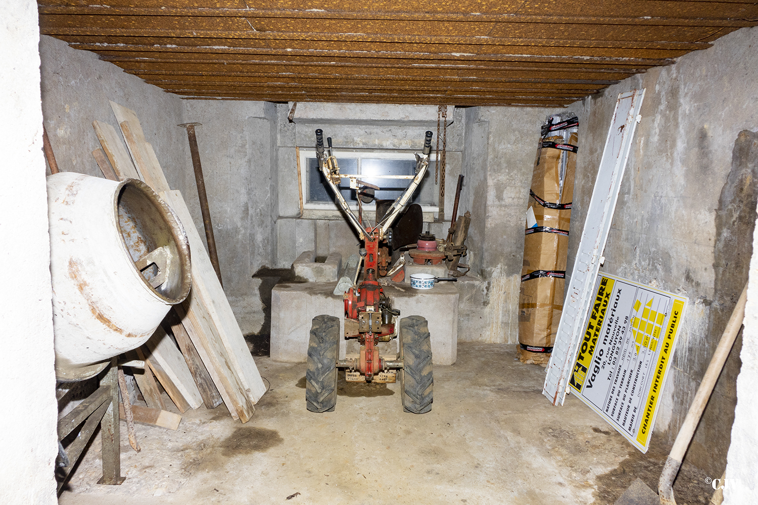 Ligne Maginot - DB307 - DONCOURT SUD - (Blockhaus pour canon) -  - Lia VERMEULEN