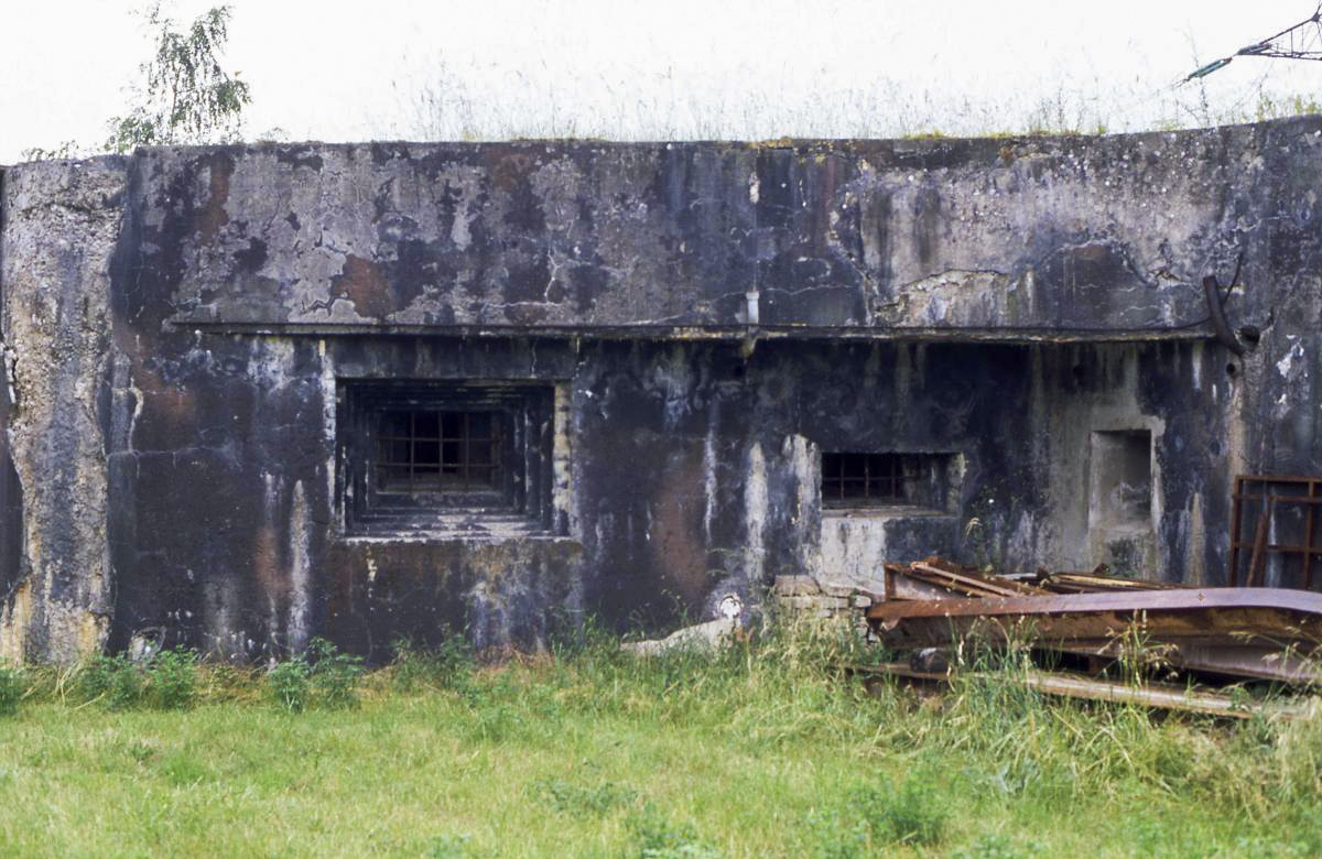 Ligne Maginot - 45/3 - ALGOLSHEIM SUD - (Casemate d'infanterie - double) - La casemate en 1999 - Valentin Hemmert
