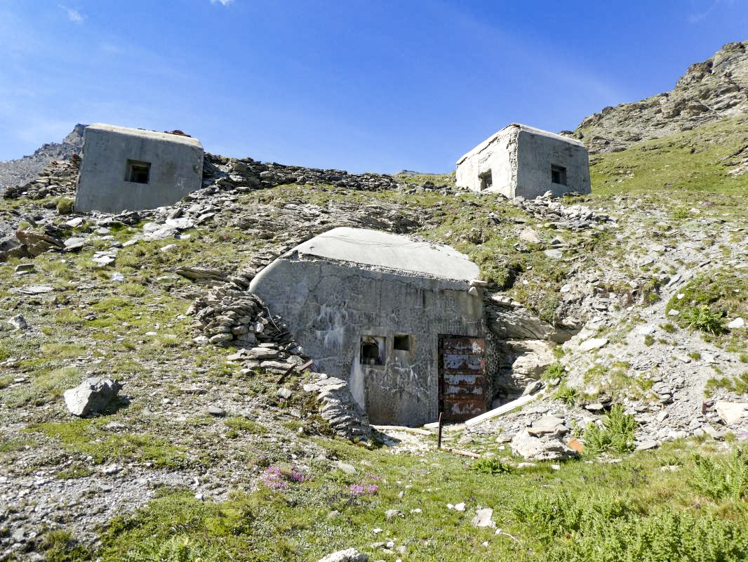 Ligne Maginot - FREJUS - (Ouvrage d'infanterie) - Le bloc d'entrée - ELLENA - CUNY