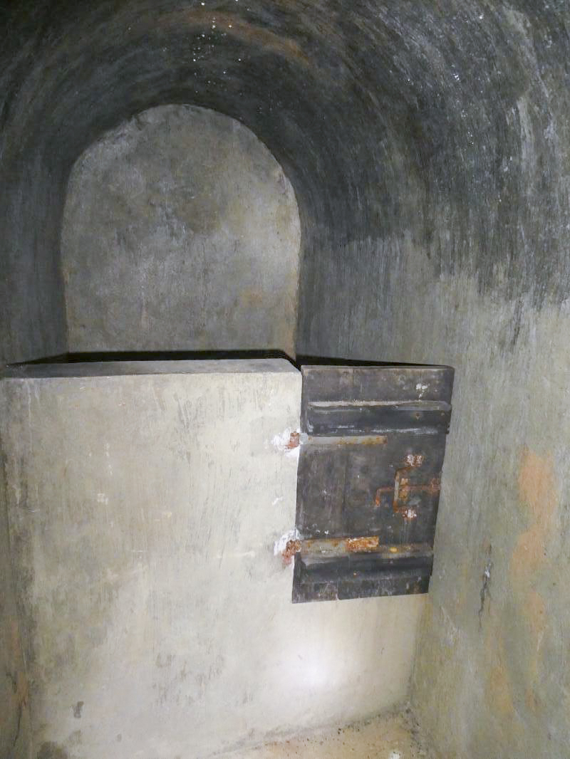 Ligne Maginot - FREJUS - (Ouvrage d'infanterie) - Reserve à charbon - ELLENA - CUNY