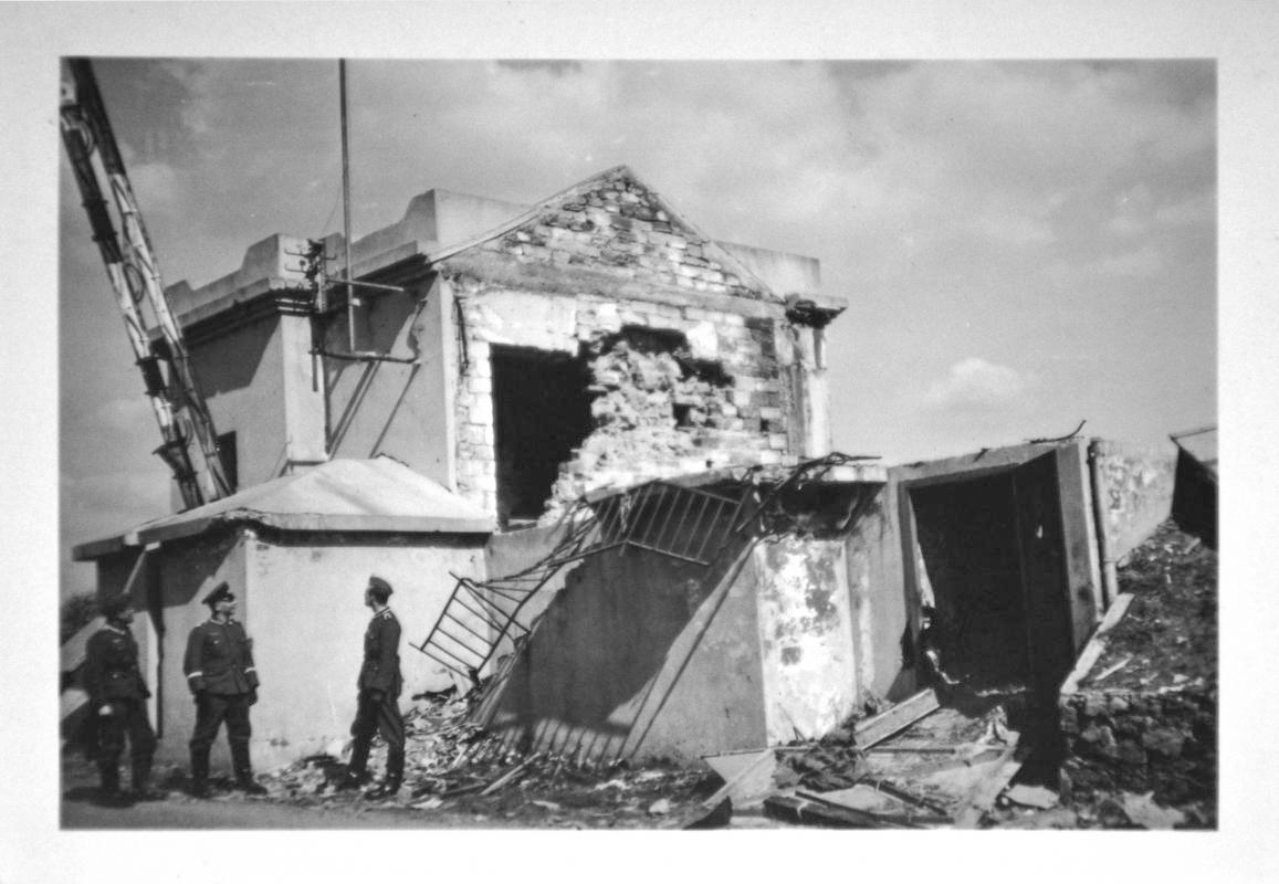 Ligne Maginot - SPICHEREN (MF DE) - (Poste GRM - Maison Forte) - Vue du coté route. - Inconnu
