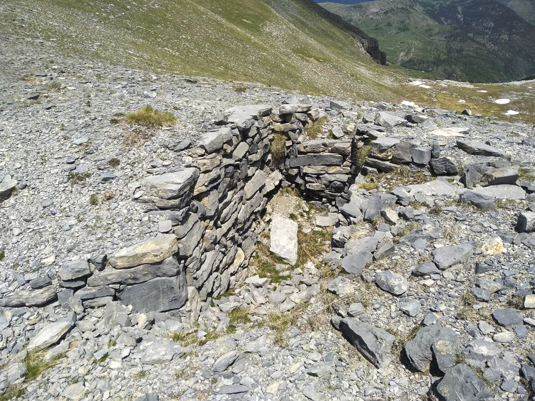 Ligne Maginot - MONT FERANT - Autre cuve d'infanterie a la cime Nègre - FisH