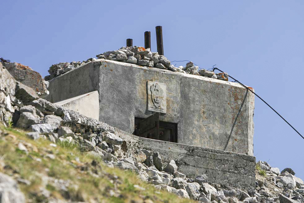 Ligne Maginot - LA ROUE - (Ouvrage d'infanterie) - Le bloc 4  - ZEIG Marc
