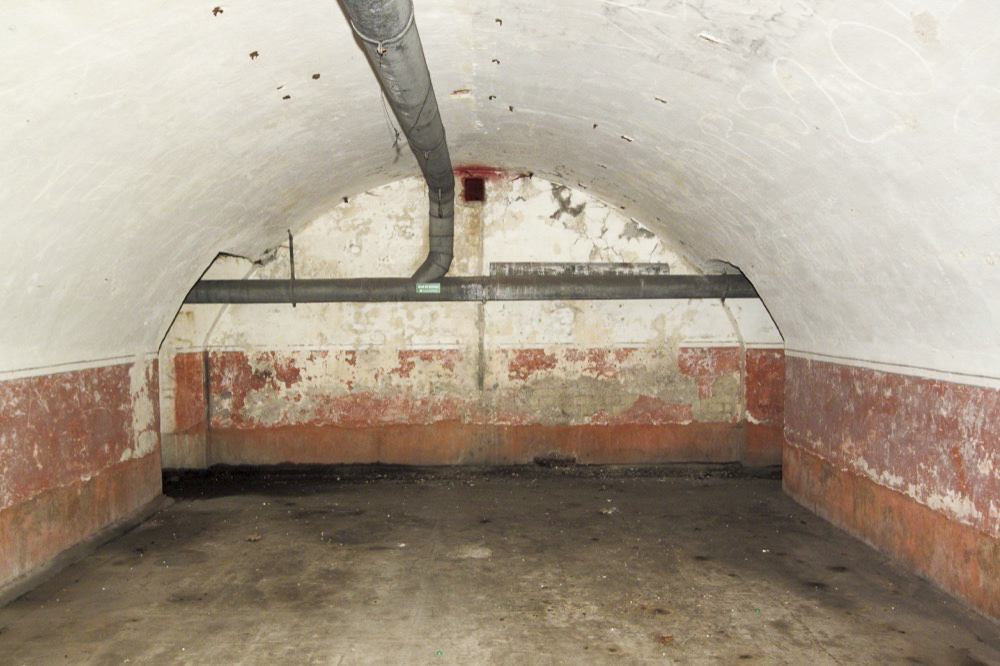 Ligne Maginot - UHRICH - HOCHE (1° BON 237° RI) - (PC de Sous-Quartier) - Une chambrée de la caserne - A. SCHOEN