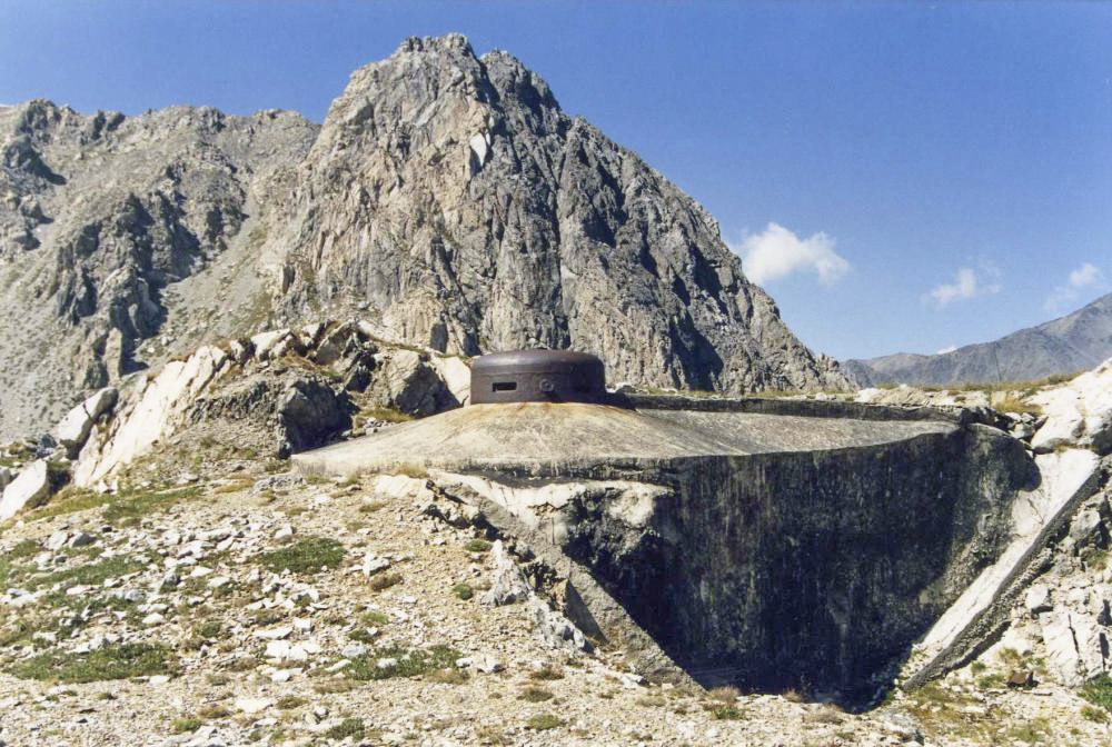 Ligne Maginot - PAS DU ROC - (Ouvrage d'artillerie) - Bloc 2
Cloche VDP - Pascal LAMBERT