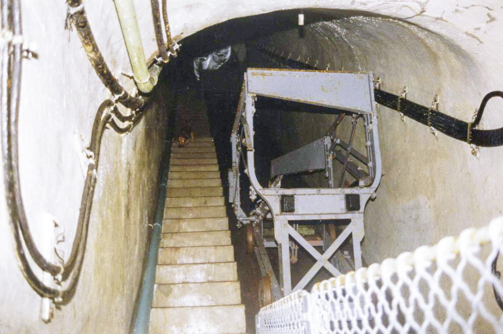 Ligne Maginot - PAS DU ROC - (Ouvrage d'artillerie) - Bloc 3
Plan incliné