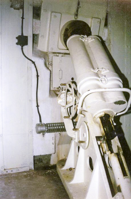 Ligne Maginot - PAS DU ROC - (Ouvrage d'artillerie) - Bloc 4 
Mortier de 81 mm - Pascal LAMBERT