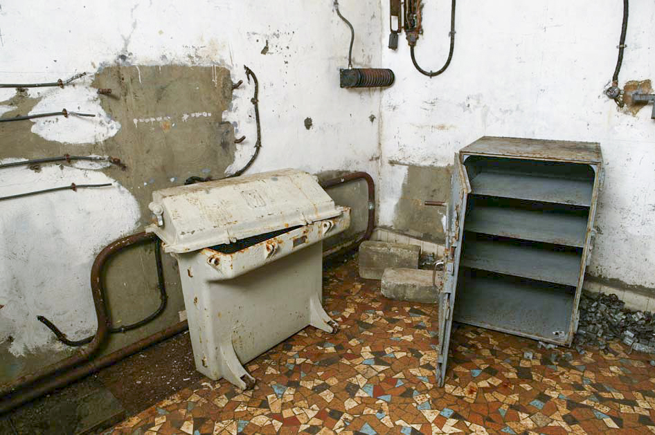 Ligne Maginot - PAS DU ROC - (Ouvrage d'artillerie) - Le central téléphonique principal - ZEIG Marc