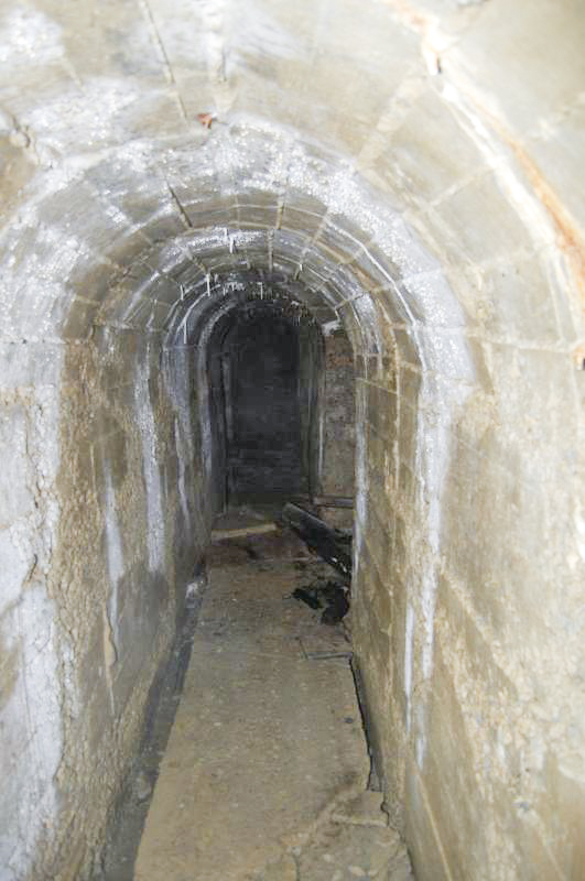 Ligne Maginot - PLAN à MARIN - (Abri) - Galerie nord vers l’entrée - Michal Prasil