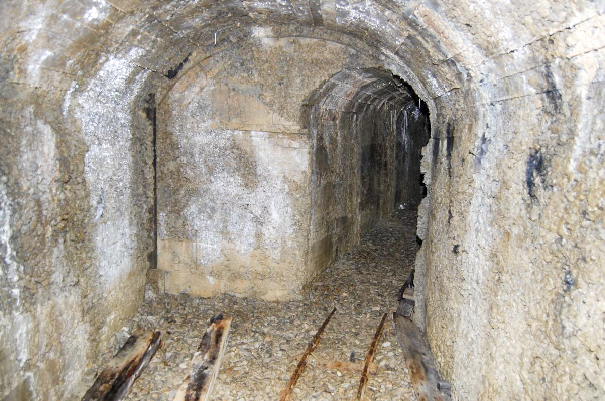 Ligne Maginot - PLAN à MARIN - (Abri) - Caserne dortoir et galerie principale - Michal Prasil