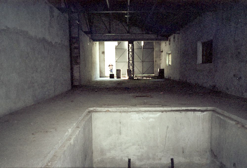 Ligne Maginot - PONT-NUAZ (STATION BASSE) - (Téléphérique ( Recette)) - L'intérieur, l'ensemble du matériel a été démonté - LOVINY Alain