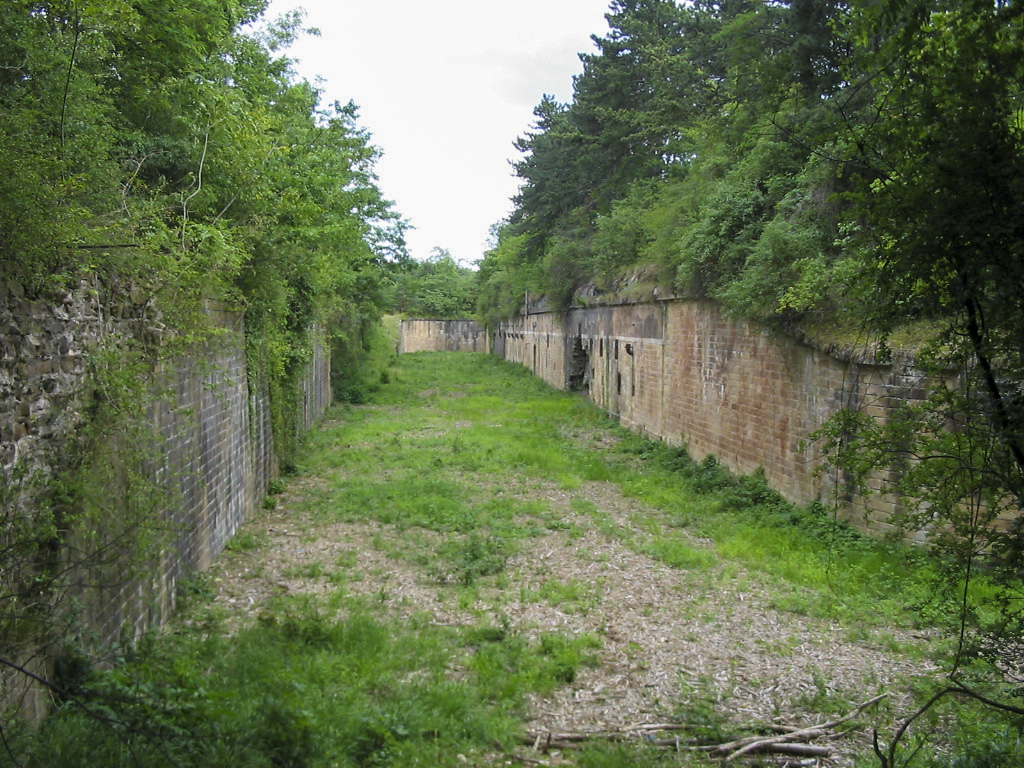 Ligne Maginot - FORT DE MUTZIG - (Ouvrage d'artillerie) - BATTERIE 2 - Fort Ouest - Les Gardiens du Rhin