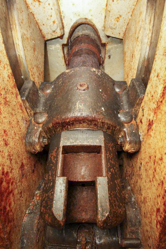 Ligne Maginot - FORT DE MUTZIG - (Ouvrage d'artillerie) - BATTERIE 5 - Fort Est
Tourelle de 15 - Les Gardiens du Rhin