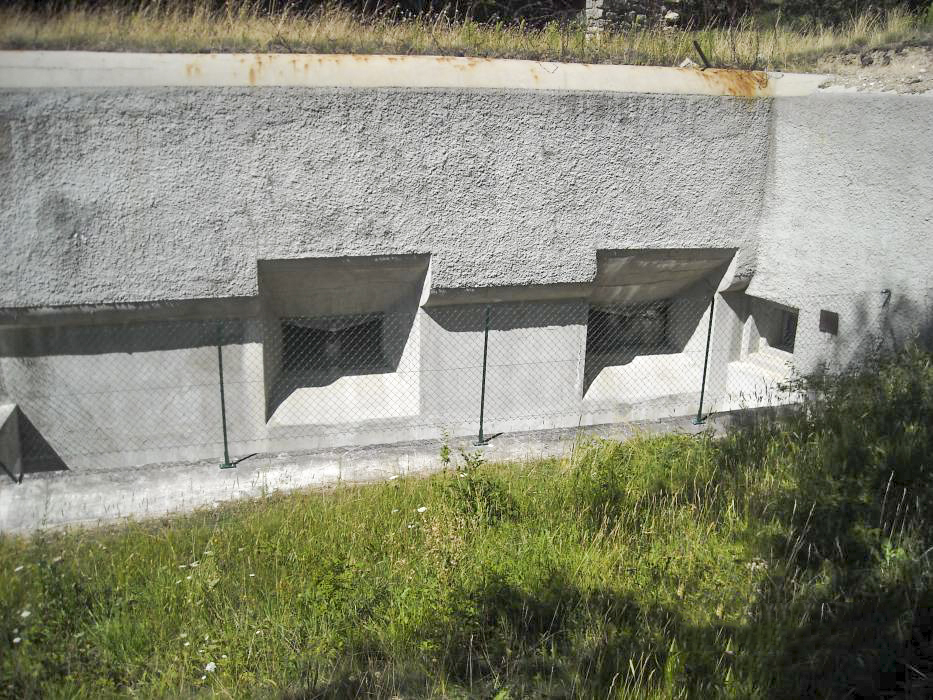 Ligne Maginot - SAINT GOBAIN - (Ouvrage d'infanterie) - Bloc 1
Créneaux des mortiers de 81 - Jérémie BUTTARD