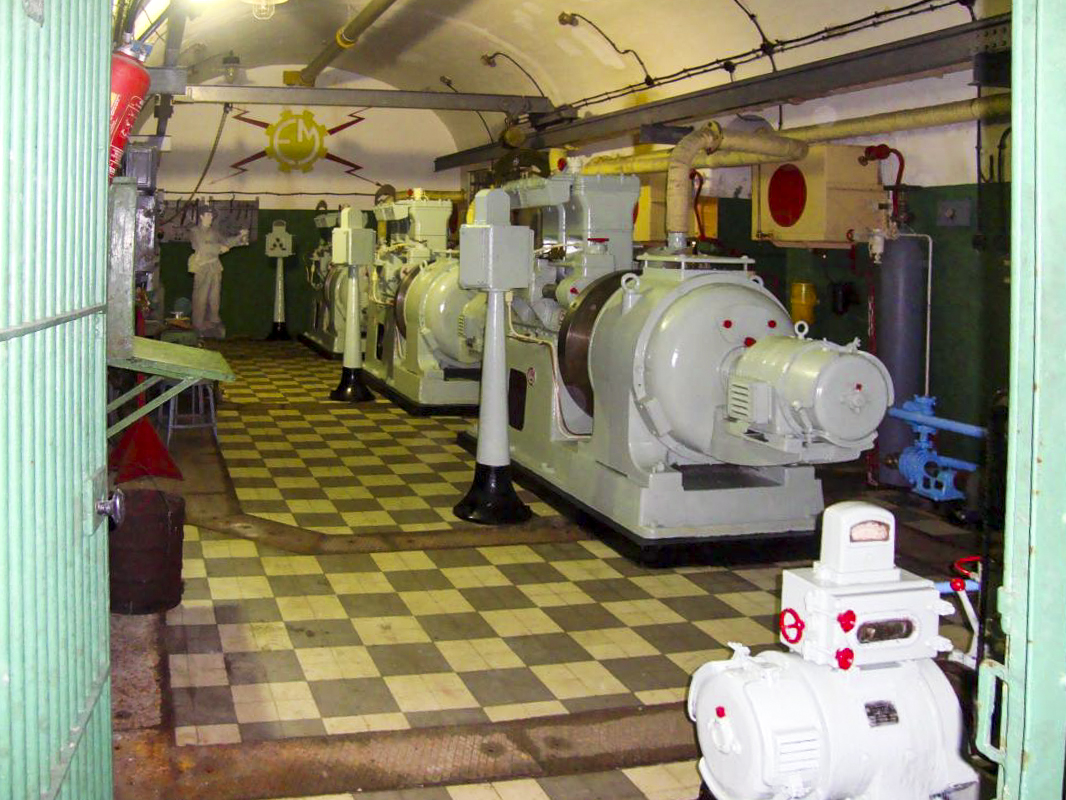 Ligne Maginot - SAINT GOBAIN - (Ouvrage d'infanterie) - L'usine électrique - jack