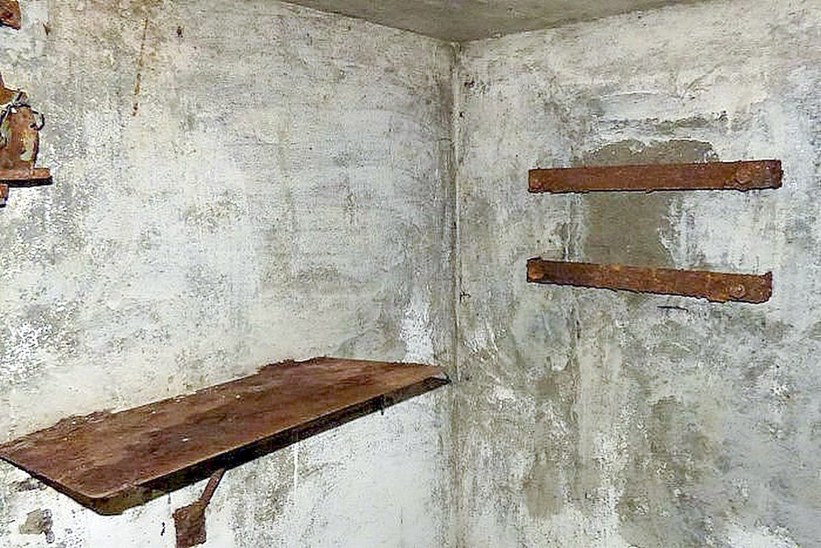 Ligne Maginot - 75T - (Chambre de coupure) - L'intérieur de la chambre de coupure - Sylvie Laure LAMBERT