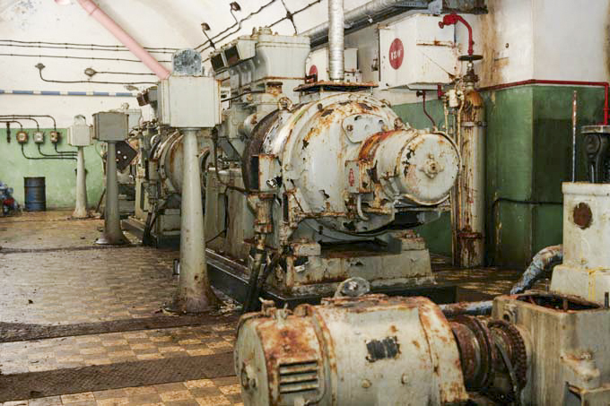 Ligne Maginot - SAPEY - (Ouvrage d'artillerie) - L'usine électrique - ZEIG Marc