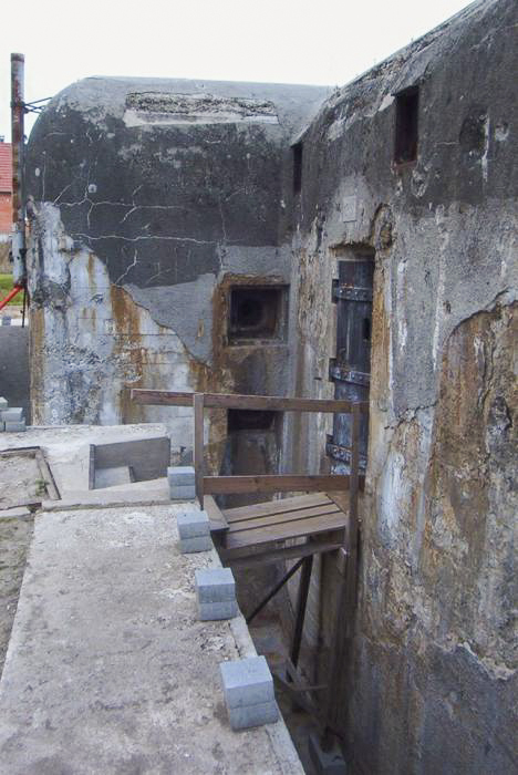 Ligne Maginot - OBERROEDERN SUD - RIEFFEL - (Casemate d'infanterie - Double) - La casemate avant sa restauration - GRAMI