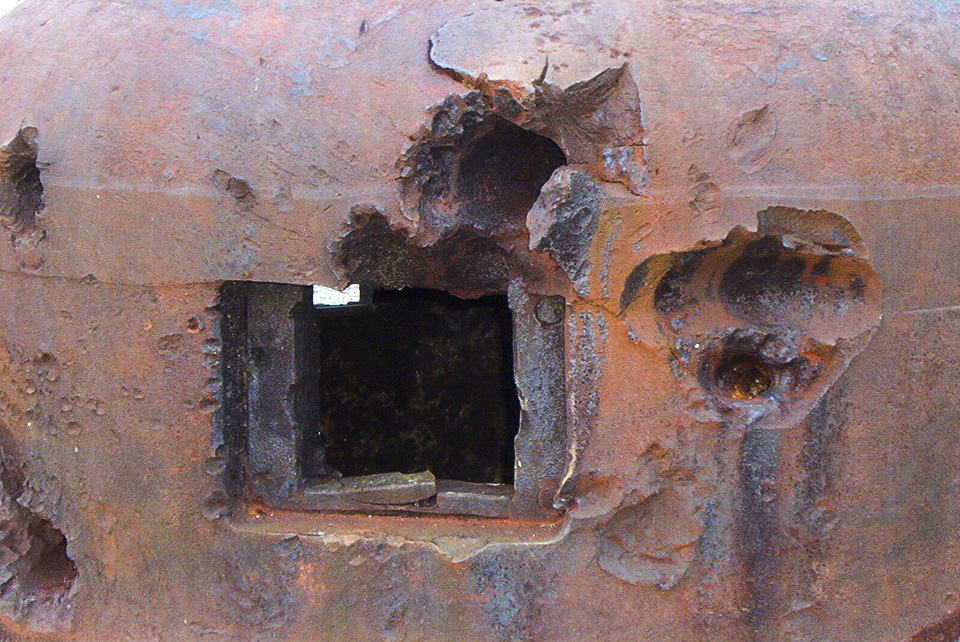 Ligne Maginot - OBERROEDERN SUD - RIEFFEL - (Casemate d'infanterie - Double) - Détail des impacts - GRAMI