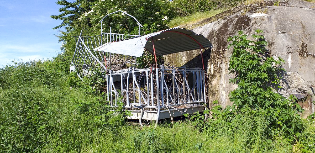Ligne Maginot - OBERROEDERN NORD - (Casemate d'infanterie - Double) - Façade de la chambre de tir nord-ouest - Gregory Fuchs