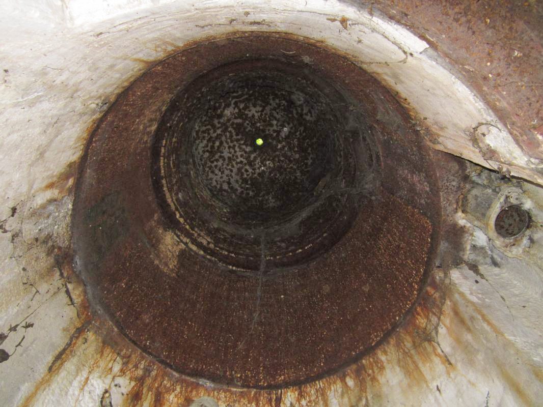 Ligne Maginot - OBERROEDERN NORD - (Casemate d'infanterie - Double) - Cloche GFM nord-ouest - Gregory Fuchs