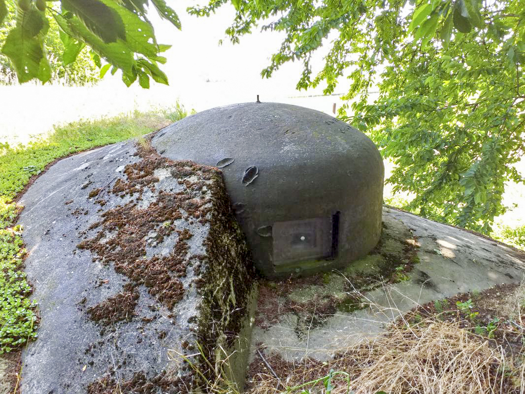 Ligne Maginot - ASCHBACH EST - O2 - (Casemate d'infanterie - double) - Cloche GFM nord-ouest - Gregory Fuchs
