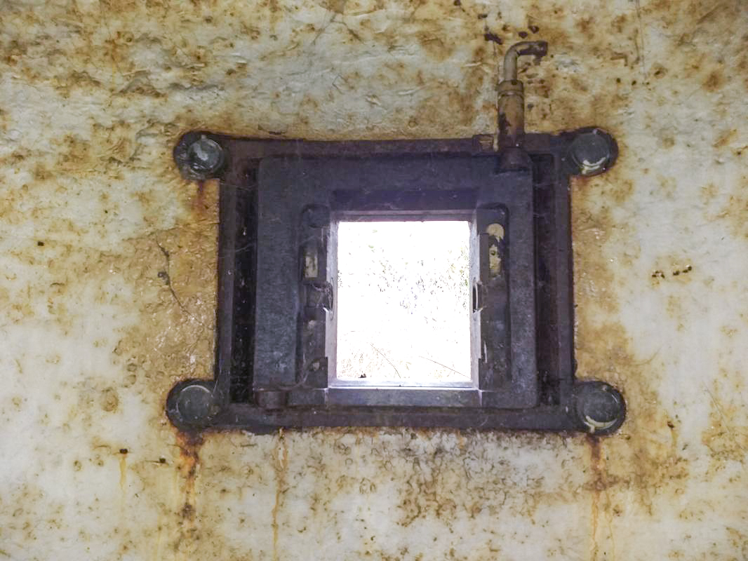 Ligne Maginot - BOIS de HOFFEN Ouest (Casemate d'infanterie) - Créneau de cloche GFM - Gregory Fuchs