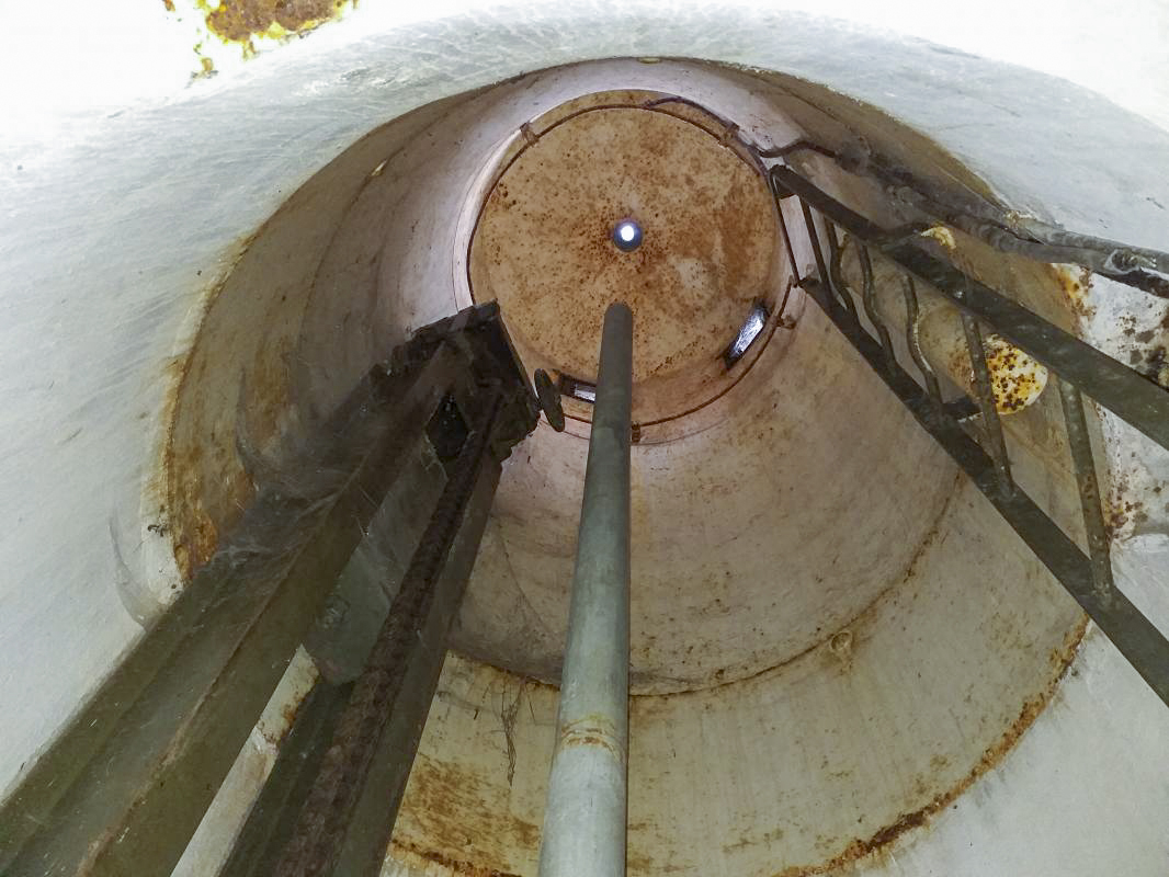 Ligne Maginot - BOIS de HOFFEN Ouest (Casemate d'infanterie) - Vue interne de la cloche GFM - Gregory Fuchs