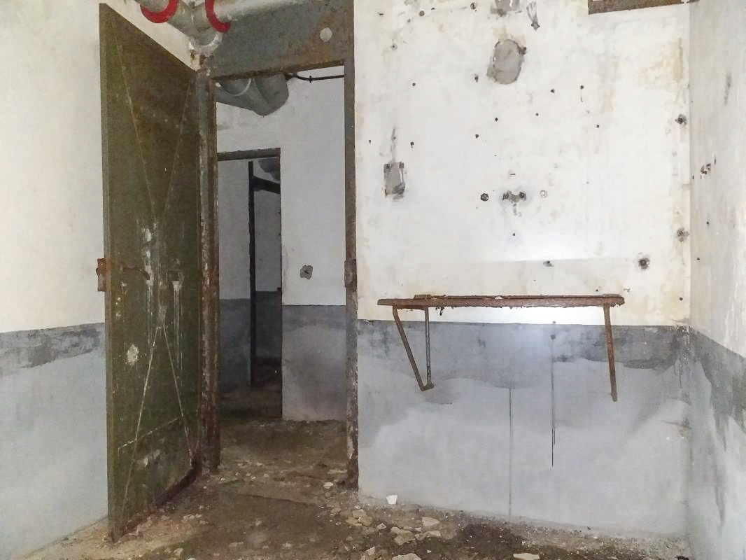 Ligne Maginot - BOIS de HOFFEN Ouest (Casemate d'infanterie) - Chambre d'officier - Gregory Fuchs