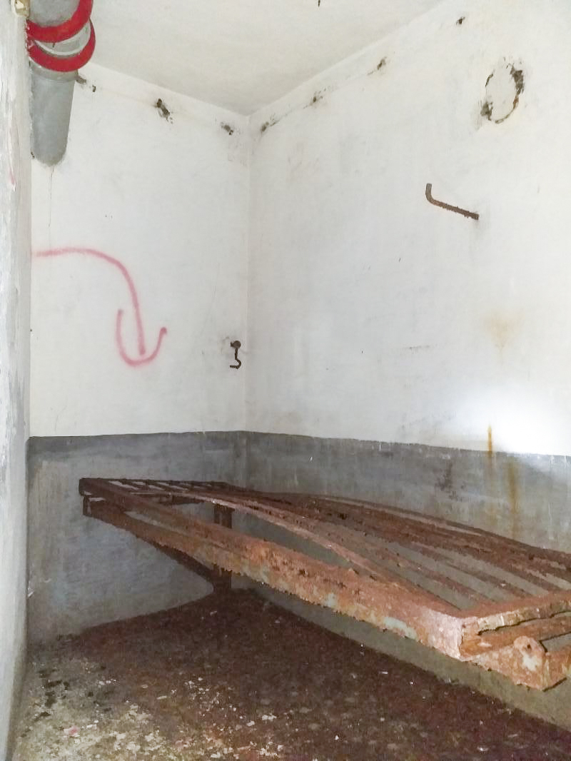 Ligne Maginot - BOIS de HOFFEN Ouest (Casemate d'infanterie) - Chambre d'officier - Gregory Fuchs