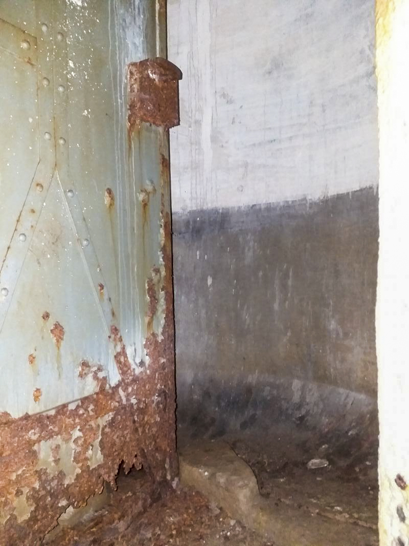 Ligne Maginot - BOIS de HOFFEN Ouest (Casemate d'infanterie) - Latrine - Gregory Fuchs