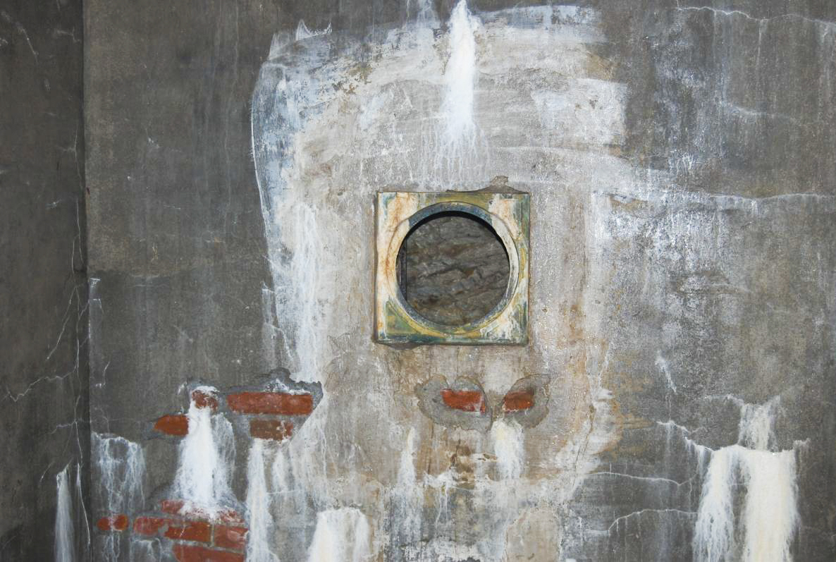 Ligne Maginot - SAPEY (REDOUTE DU) - (Position d'artillerie préparée) - L'éclairage du magasin - Michal Prasil