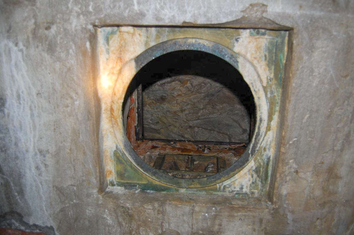 Ligne Maginot - SAPEY (REDOUTE DU) - (Position d'artillerie préparée) - L'éclairage du magasin - Michal Prasil