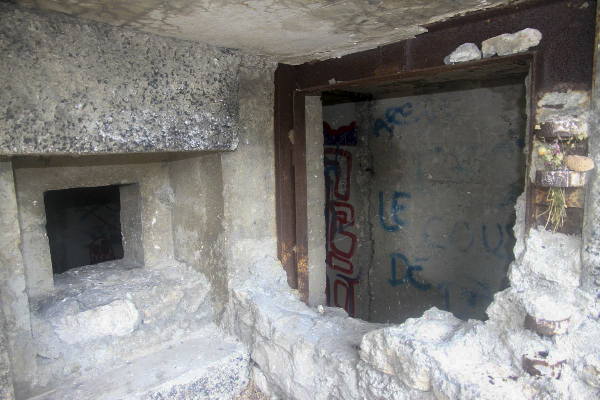 Ligne Maginot - B13 - PAS DE LA PORTE SUD - SA-7 - (Blockhaus pour arme infanterie) -  - JOLAS, Jean-Michel