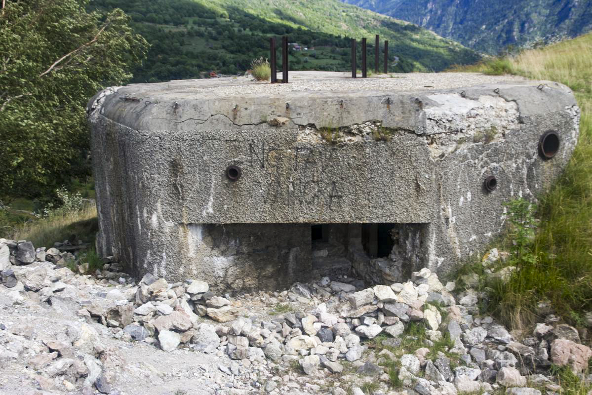Ligne Maginot - B13 - PAS DE LA PORTE SUD - SA-7 - (Blockhaus pour arme infanterie) -  - JOLAS, Jean-Michel