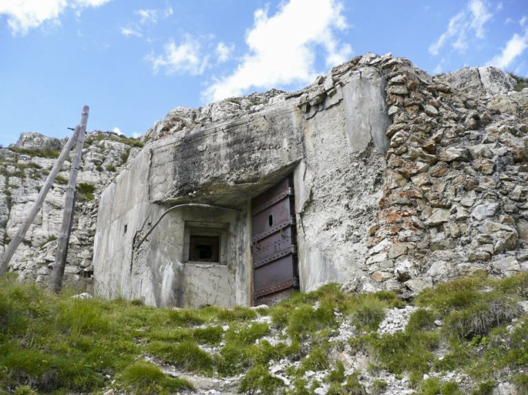 Ligne Maginot - LES ROCHILLES - (Ouvrage d'infanterie) - Bloc entrée - ARMAND Patrick