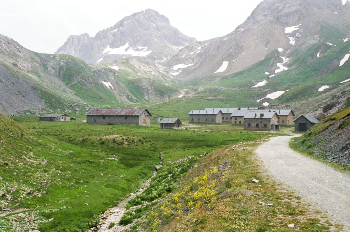 Ligne Maginot - LES ROCHILLES - LA PAREE - (Casernement) -  - Michal Prasil