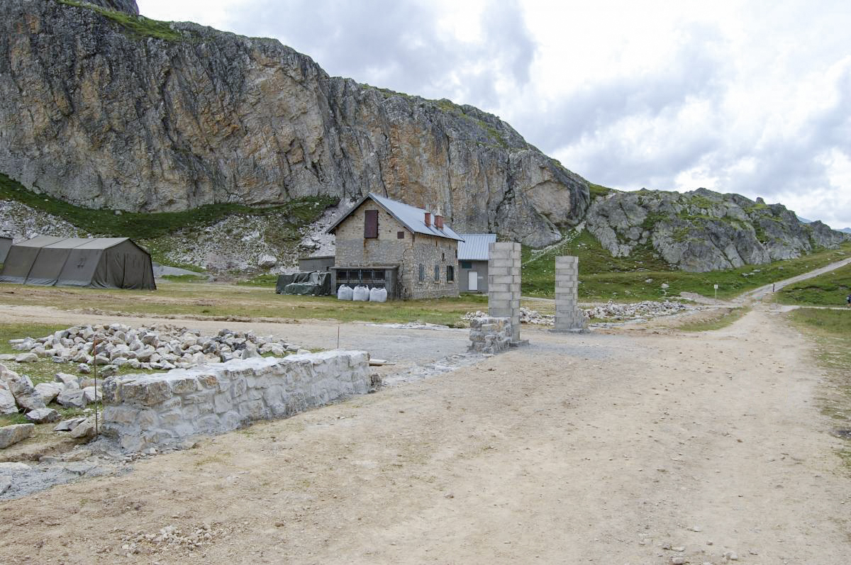 Ligne Maginot - LES ROCHILLES - LA PAREE - (Casernement) -  - Michal Prasil