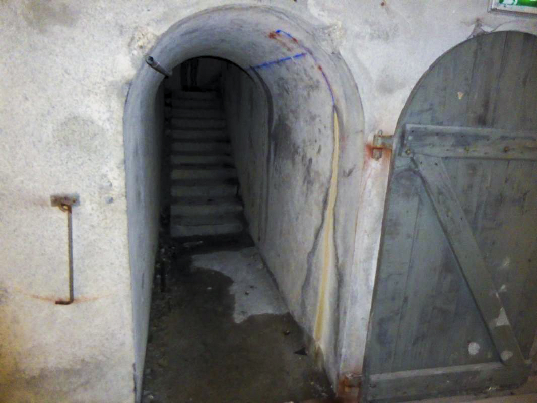 Ligne Maginot - TUNNEL DE L'ECLUSE - (Blockhaus pour canon) - Départ du fort, de la galerie vers le blockhaus. - ELLENA - CUNY