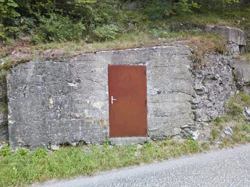 Ligne Maginot - F101 - PONT DE MORETTE - HS121 - (Blockhaus pour canon) -  - Google Streetview