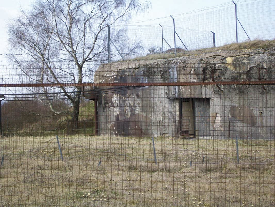 Ligne Maginot - BINING - (Casemate d'infanterie) -  - FREDDY57