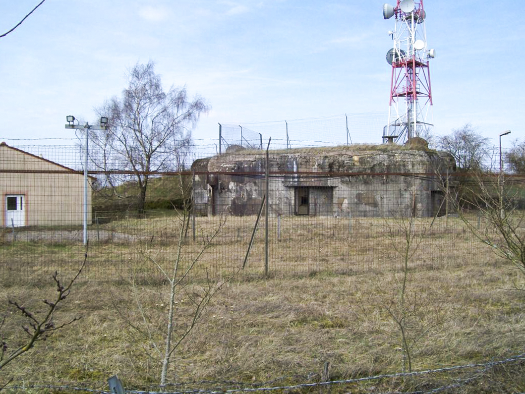 Ligne Maginot - BINING - (Casemate d'infanterie) -  - FREDDY57