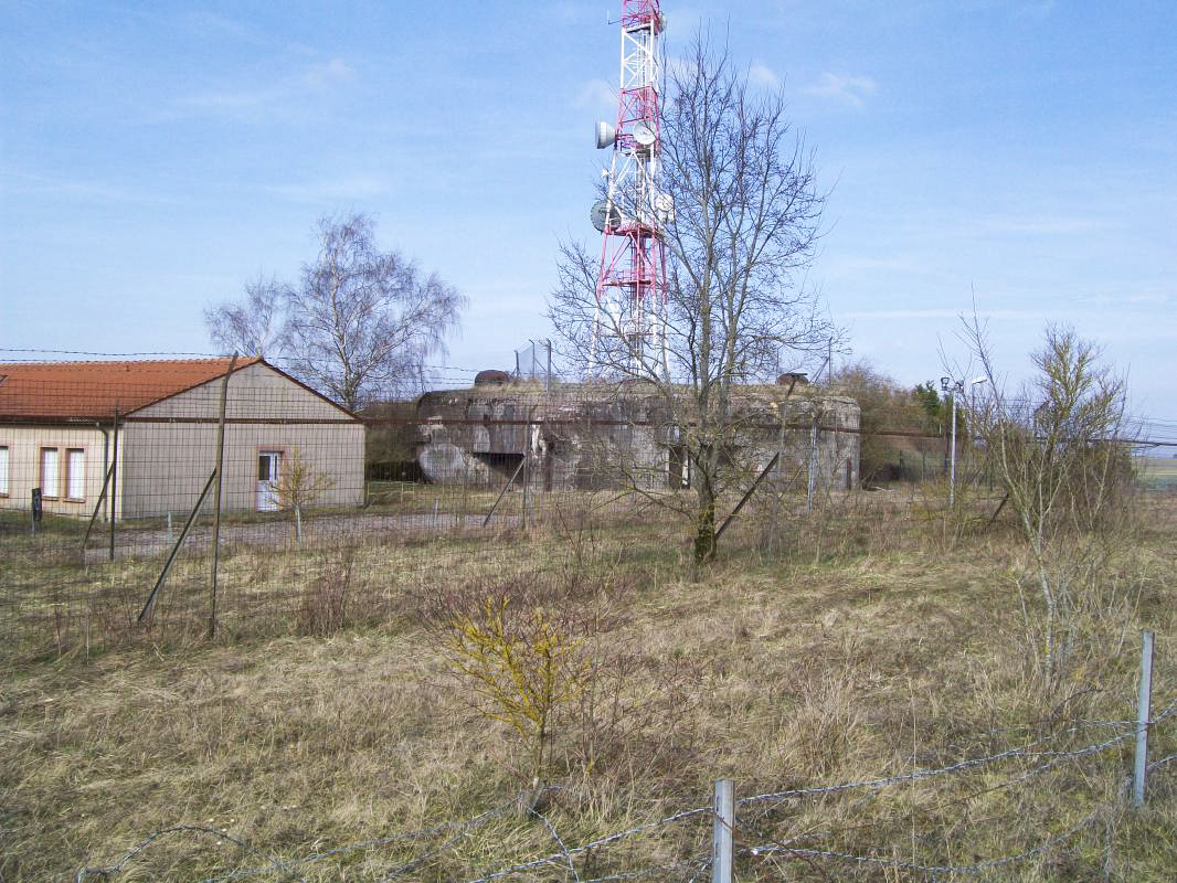 Ligne Maginot - BINING - (Casemate d'infanterie) -  - FREDDY57