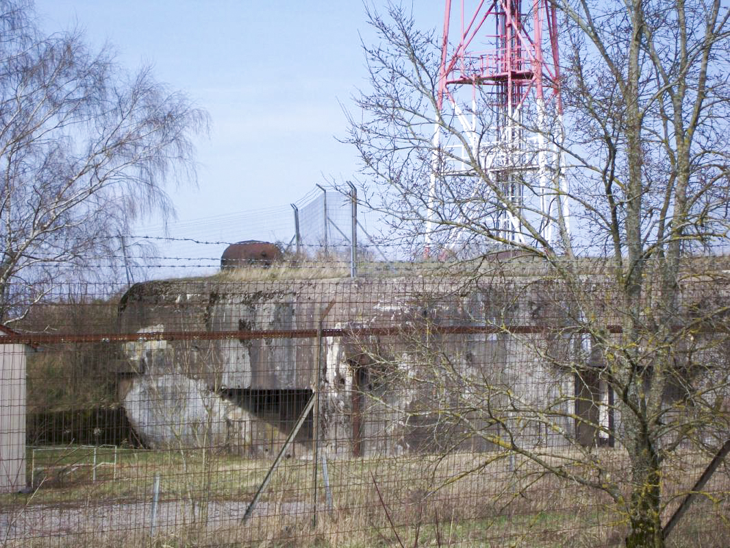 Ligne Maginot - BINING - (Casemate d'infanterie) -  - FREDDY57
